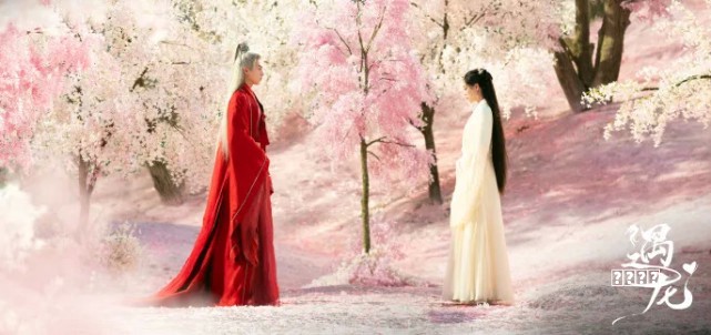 阵容饱口福、品文化、享玩乐——元宵节消费市场一线观察